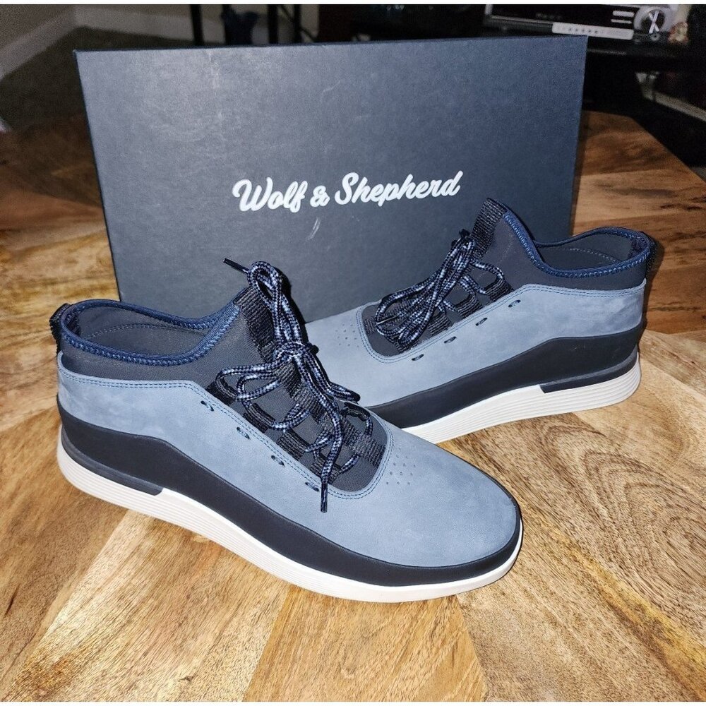 wolf and shepherd Crossover Mid Loafer